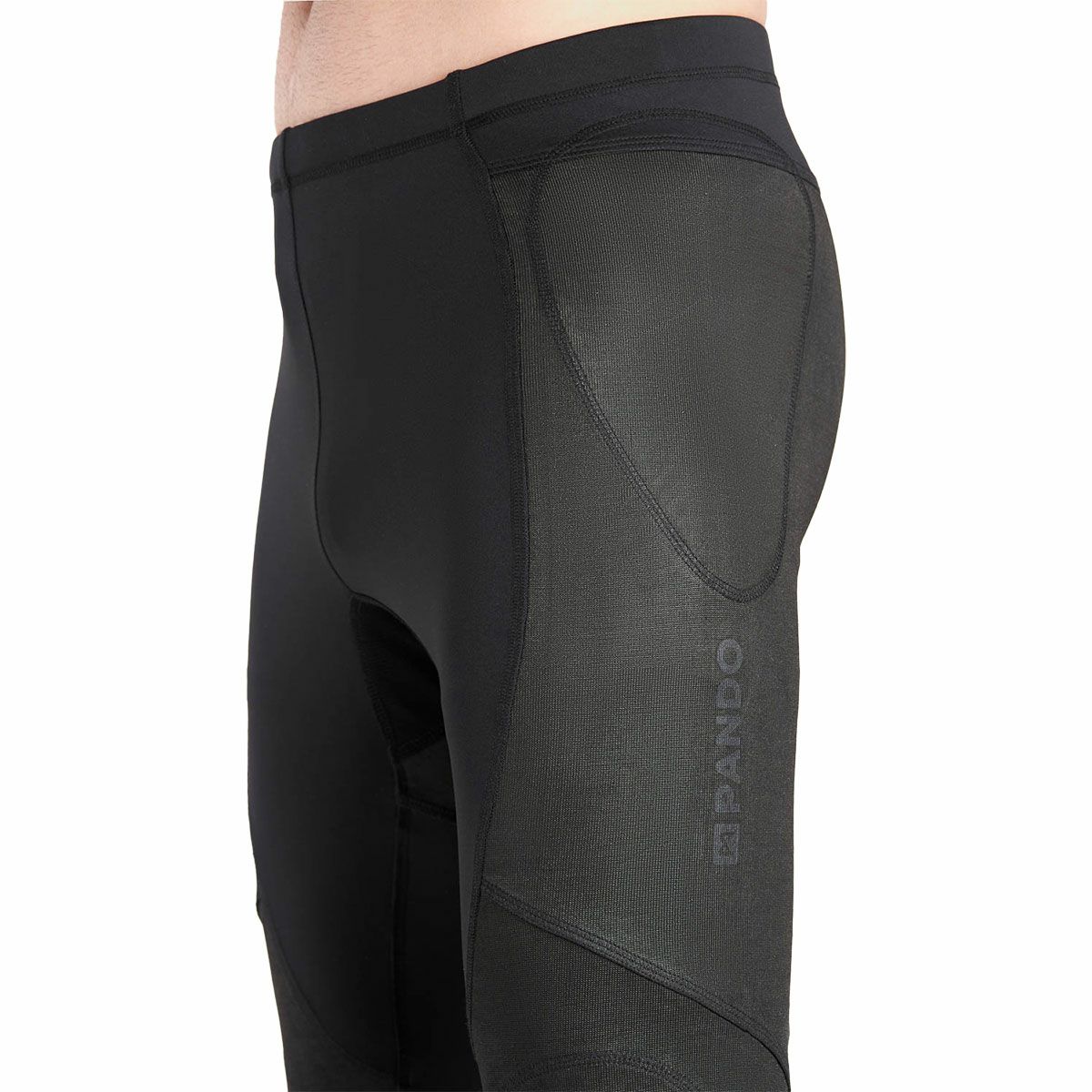 PANDO MOTO｜スキン UH 03｜アンダーウェア｜ブラック｜モデル着用