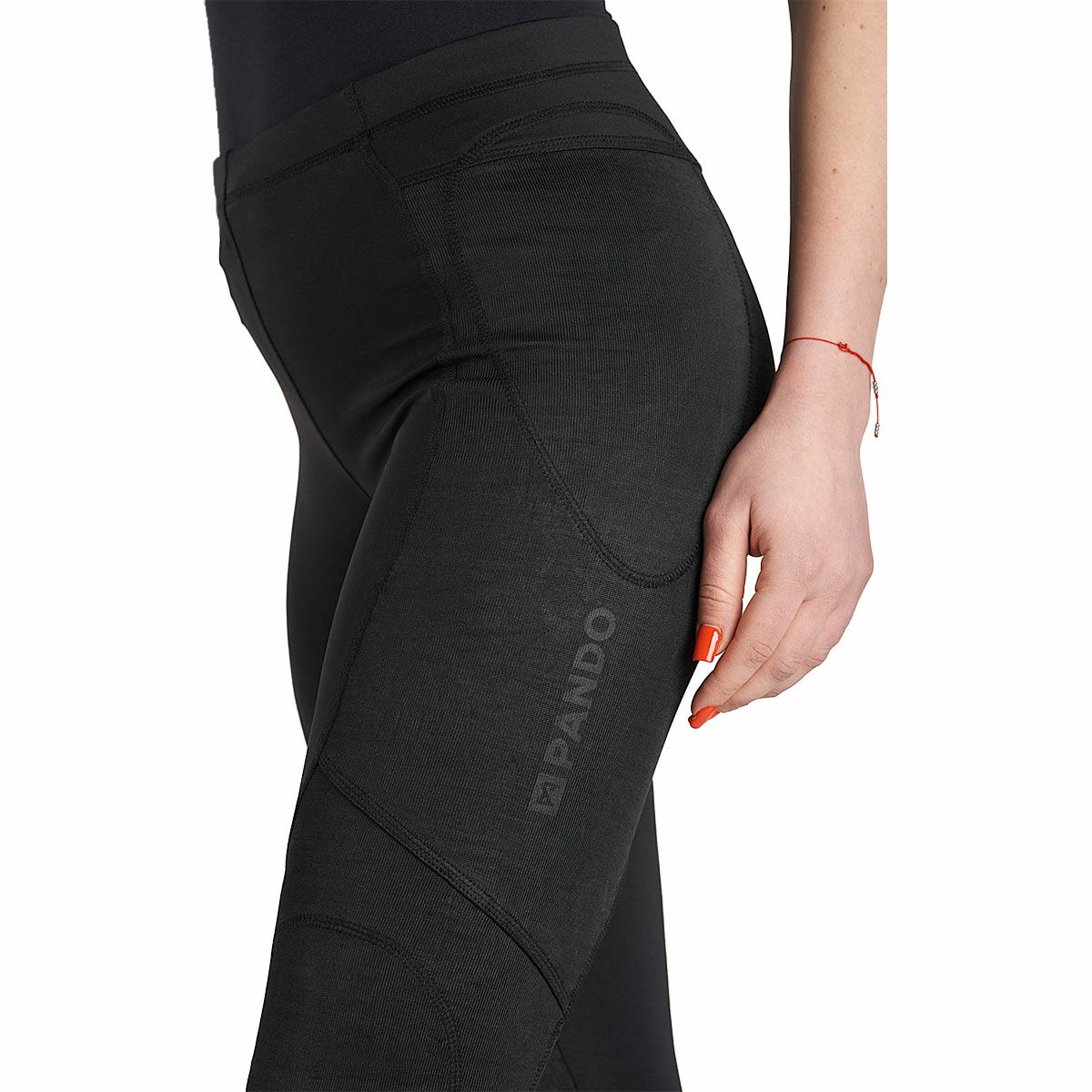 PANDO MOTO｜スキン UH 03｜アンダーウェア｜ブラック｜モデル着用