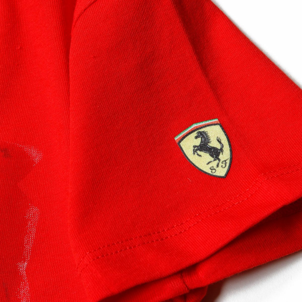 Ferrari｜フェラーリ スクデット フラッグ キッズ Tシャツ｜レッド