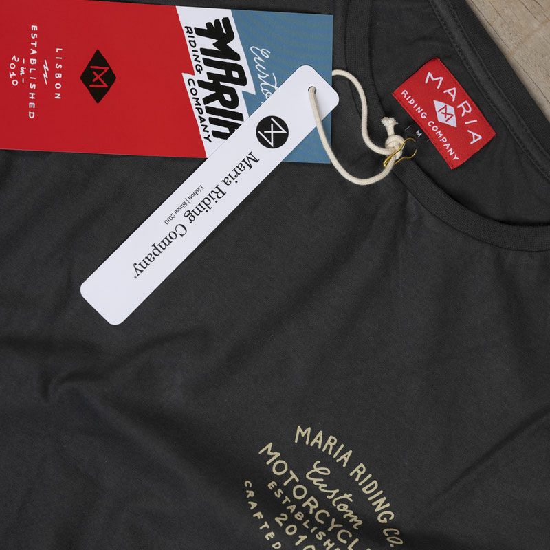 Maria Riding Company｜ハンドクラフト Tシャツ｜ダークグレー