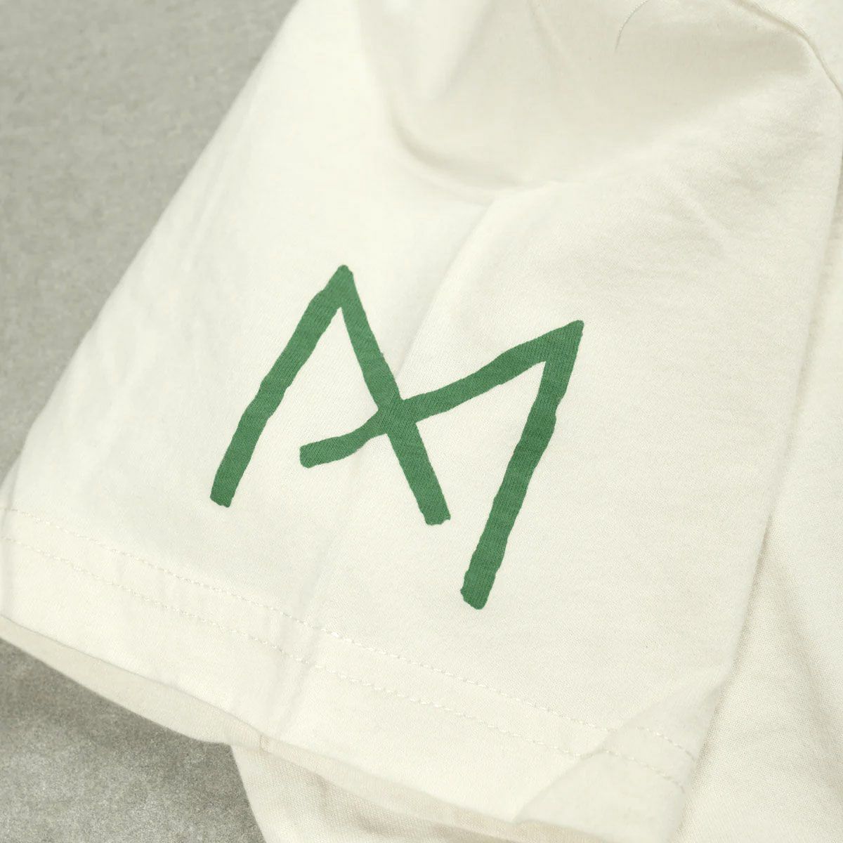 Maria Riding Company｜ハンドクラフト Tシャツ｜オフホワイト