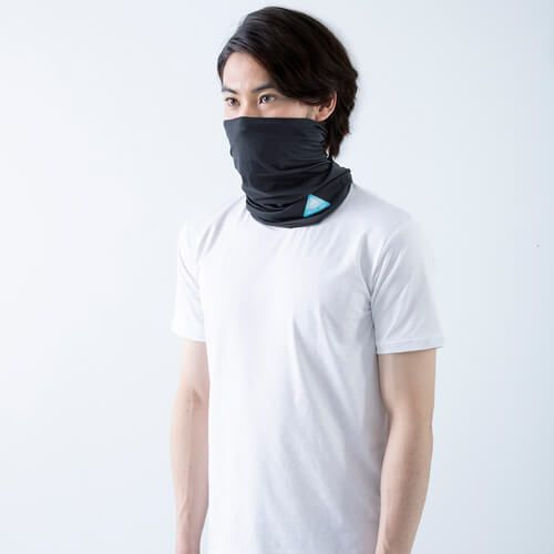 FREEZE TECH｜氷撃 冷感 ロングネックゲーター｜ネックカバー｜ブラック｜モデル着用