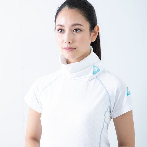 FREEZE TECH｜氷撃 冷感 ロングネックゲーター｜ネックカバー｜ホワイト｜着用