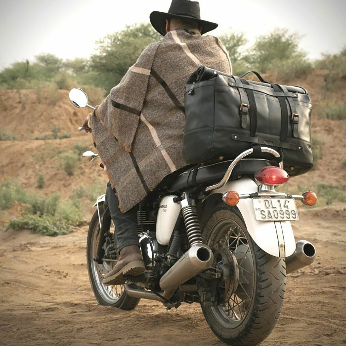 Trip Machine｜アウトロー ローグ ダッフル バッグ｜その他バッグ｜クラシックブラック｜使用イメージ