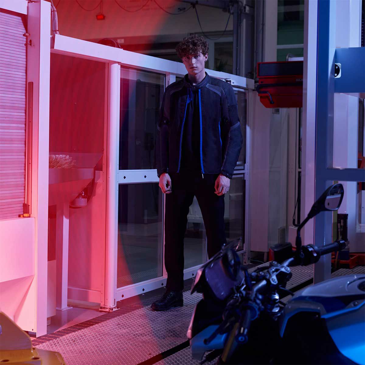 SPIDI｜テック ネット｜メッシュ｜ブルー｜モデル着用