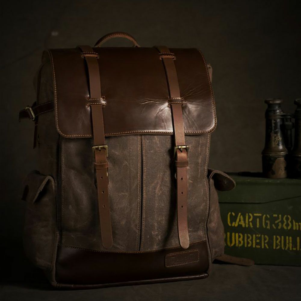 Trip Machine｜ランブラー バックパック パニア｜ダークタン｜使用イメージ