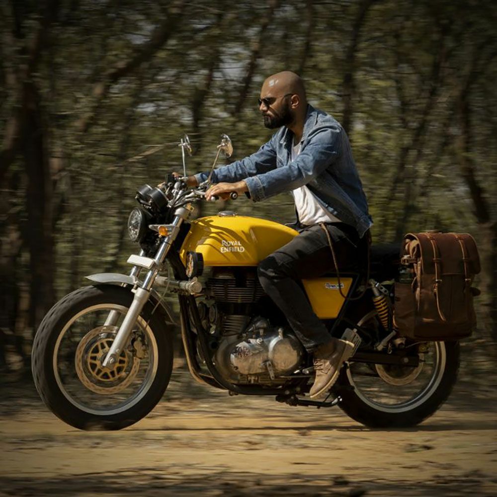 Trip Machine｜ランブラー バックパック パニア｜ダークタン｜使用イメージ