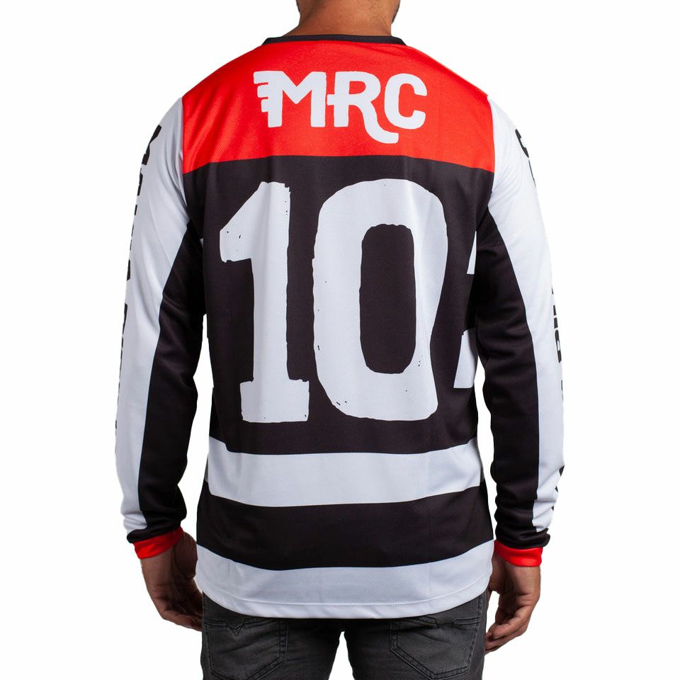 Maria Riding Company｜アウトロー マリア オフロード レーシング ジャージー｜MXジャージ｜ホワイト×ブラック×レッド｜モデル着用