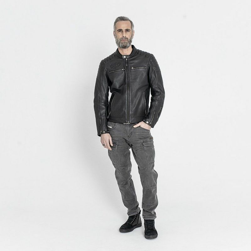 John Doe｜ストーム レザージャケット｜ブラック｜モデル着用