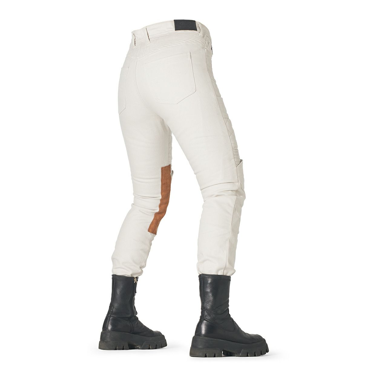 Fuel Motorcycles｜ウーマン サージェント コロニアル｜その他パンツ｜ホワイト｜着用