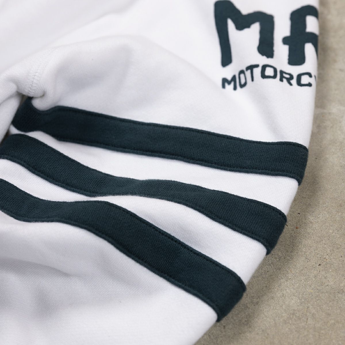 Maria Riding Company｜スペーズ ウィンター スウェットシャツ ホワイト｜スウェット｜ホワイト