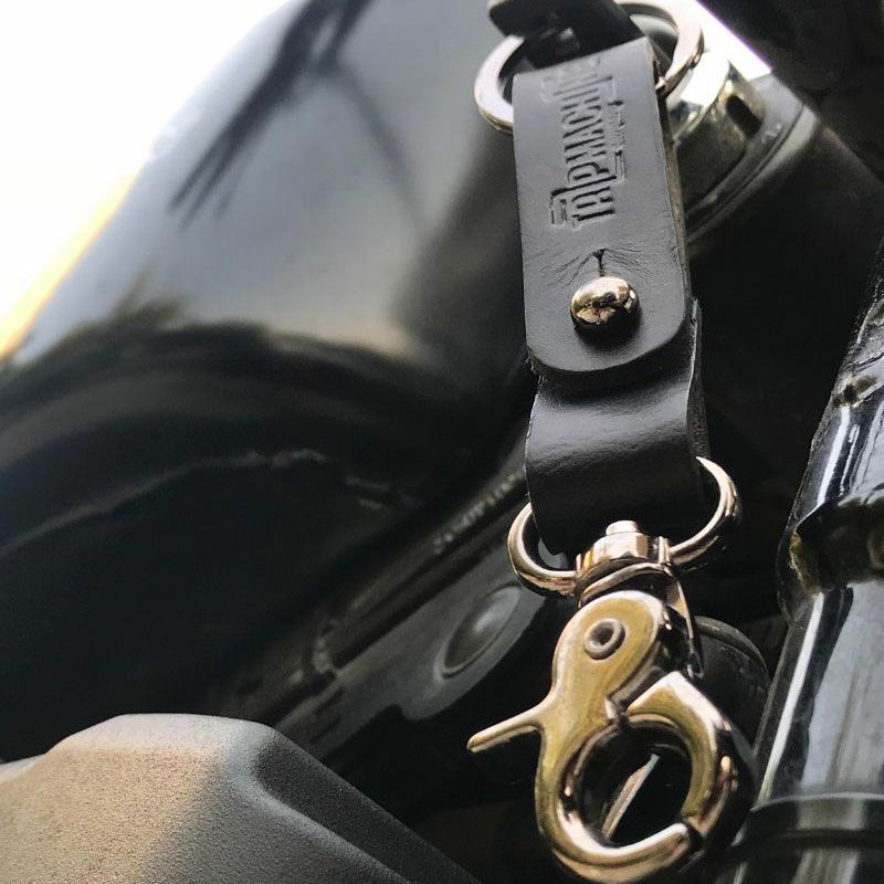 Trip Machine｜キー フォブ｜キーホルダー｜ブラック×メタリックブラック