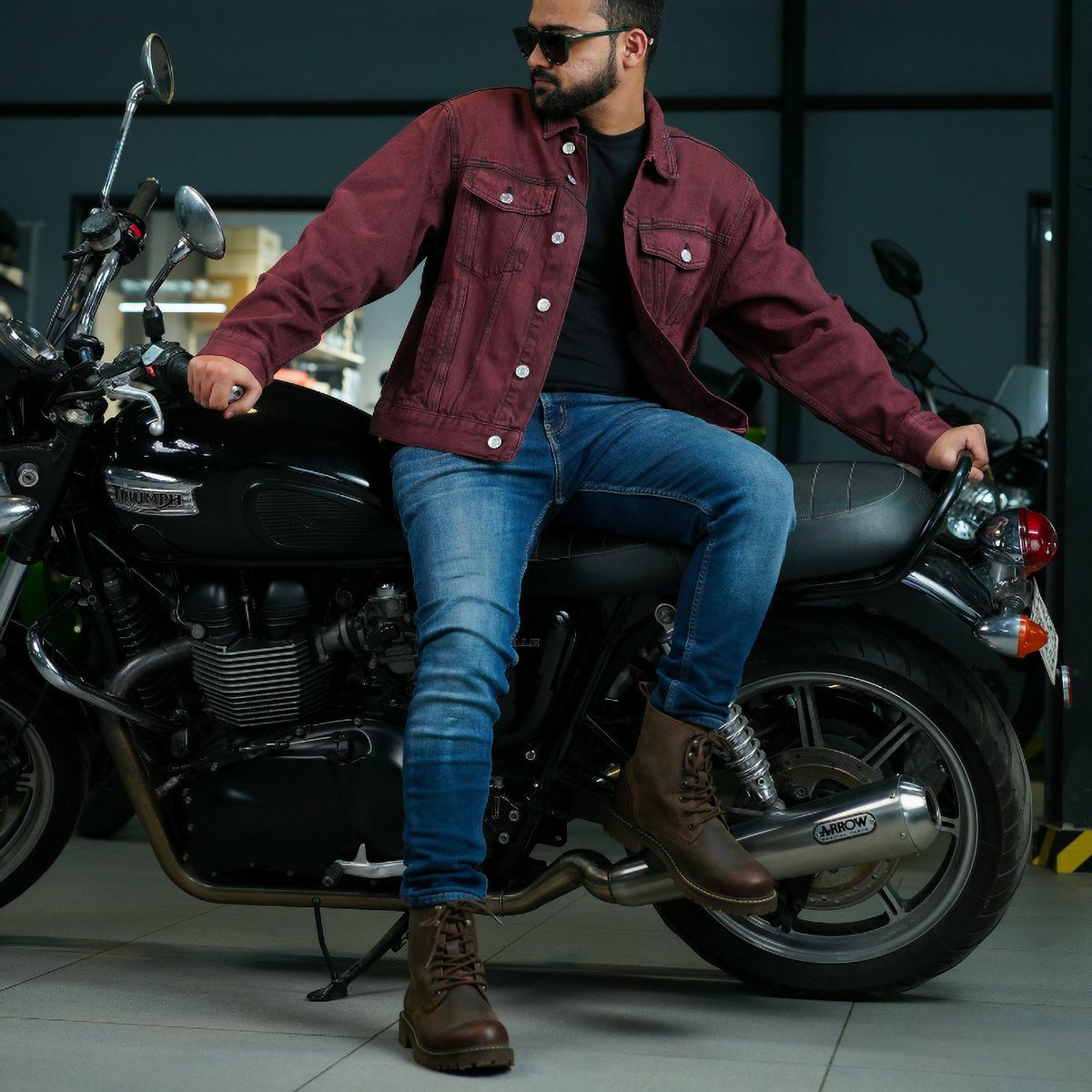 Trip Machine｜ブーツ ダービー｜ブーツタイプ｜ラスティラングラー｜モデル着用