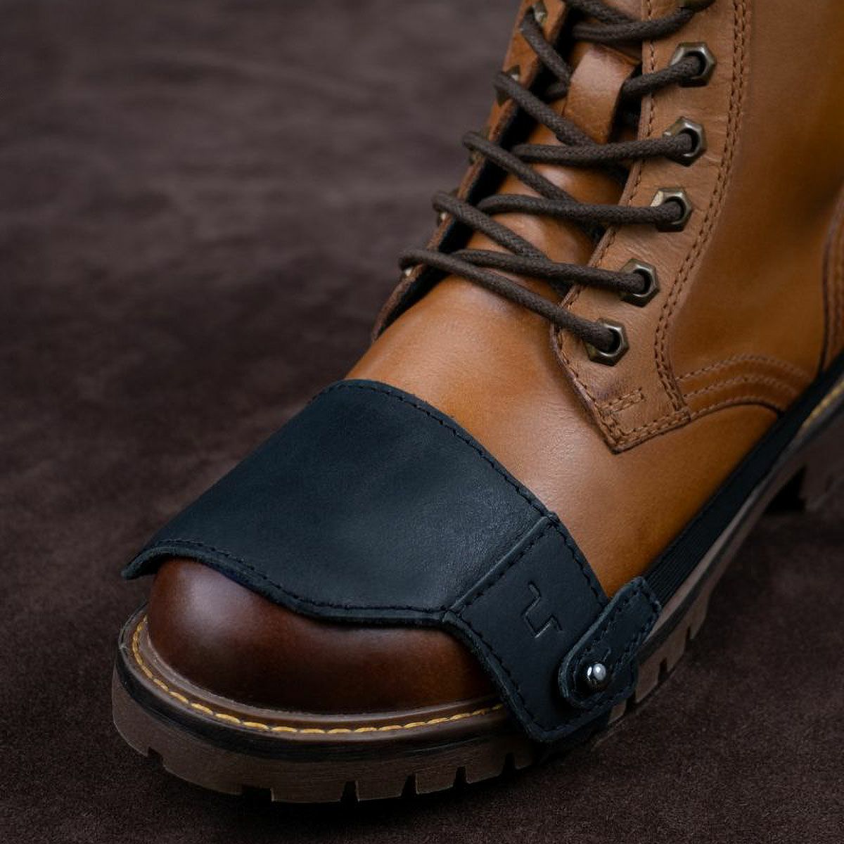 Trip Machine｜ブーツ ダービー｜ブーツタイプ｜ヴィンテージタン｜モデル着用