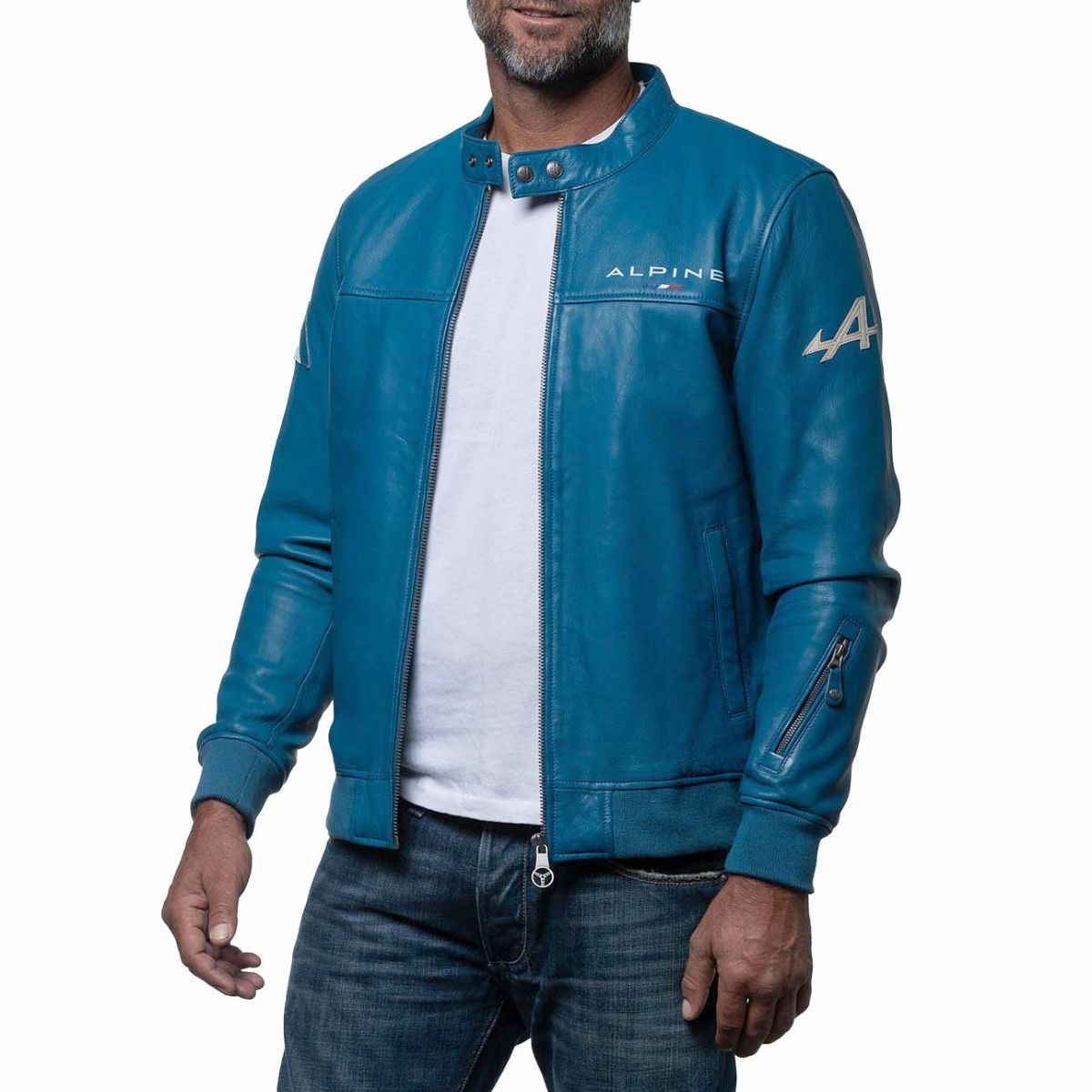 CLASSIC LEGEND MOTORS｜アルピーヌ JEAN レザージャケット｜アウター｜オーシャンブルー｜モデル着用