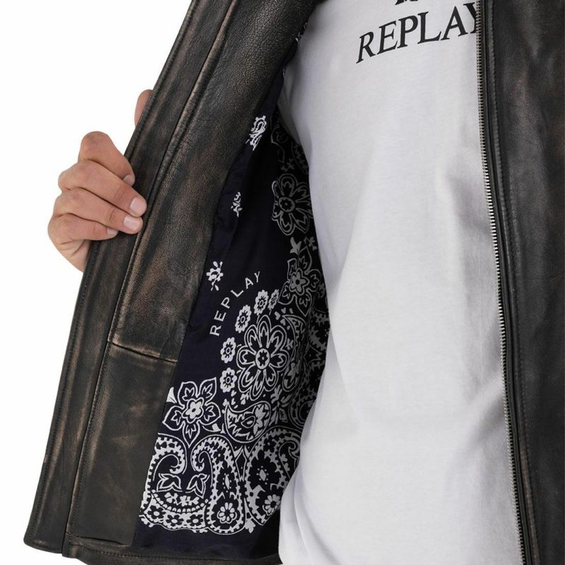 Replay｜シープレザースプレーペイントジャケット｜レザー｜ライトブラウン/ブラック｜モデル着用