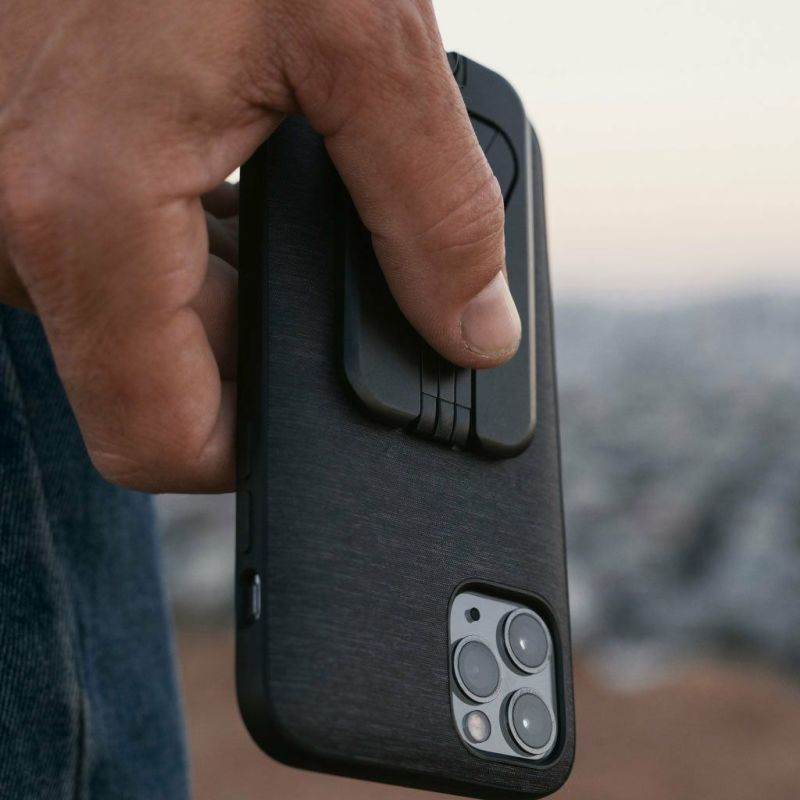 Peak Design｜モバイルトライポッド｜その他雑貨｜ブラック｜使用イメージ