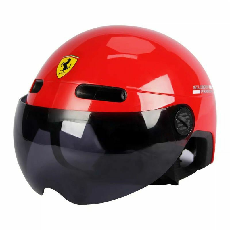Ferrari｜スクーデリア フェラーリ アーバン ヘルメット｜ヘルメット｜レッド｜着用