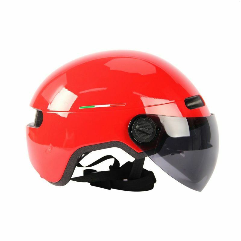 Ferrari｜スクーデリア フェラーリ アーバン ヘルメット｜ヘルメット｜レッド｜着用