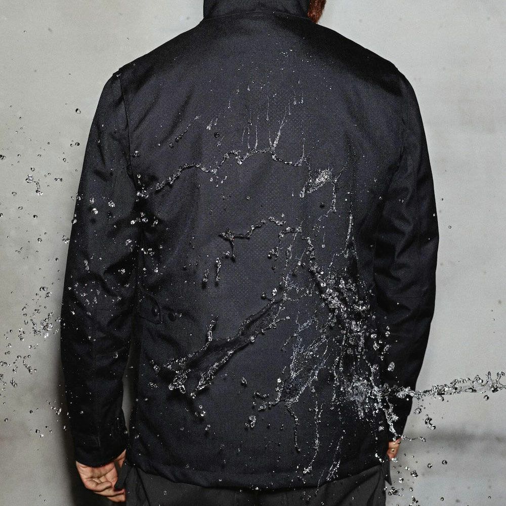 PANDO MOTO｜M65 WP ジャケット ｜ファブリック｜ブラック｜モデル着用