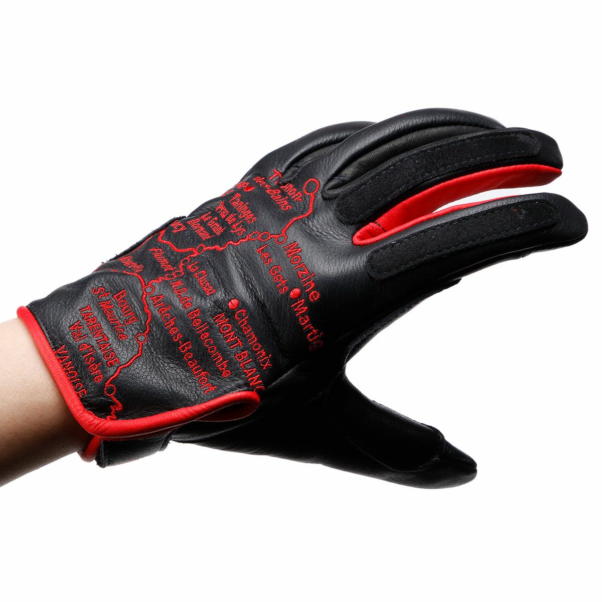 SHINICHIRO ARAKAWA｜アルピ リカモ｜3シーズン｜ブラック×レッド｜モデル着用