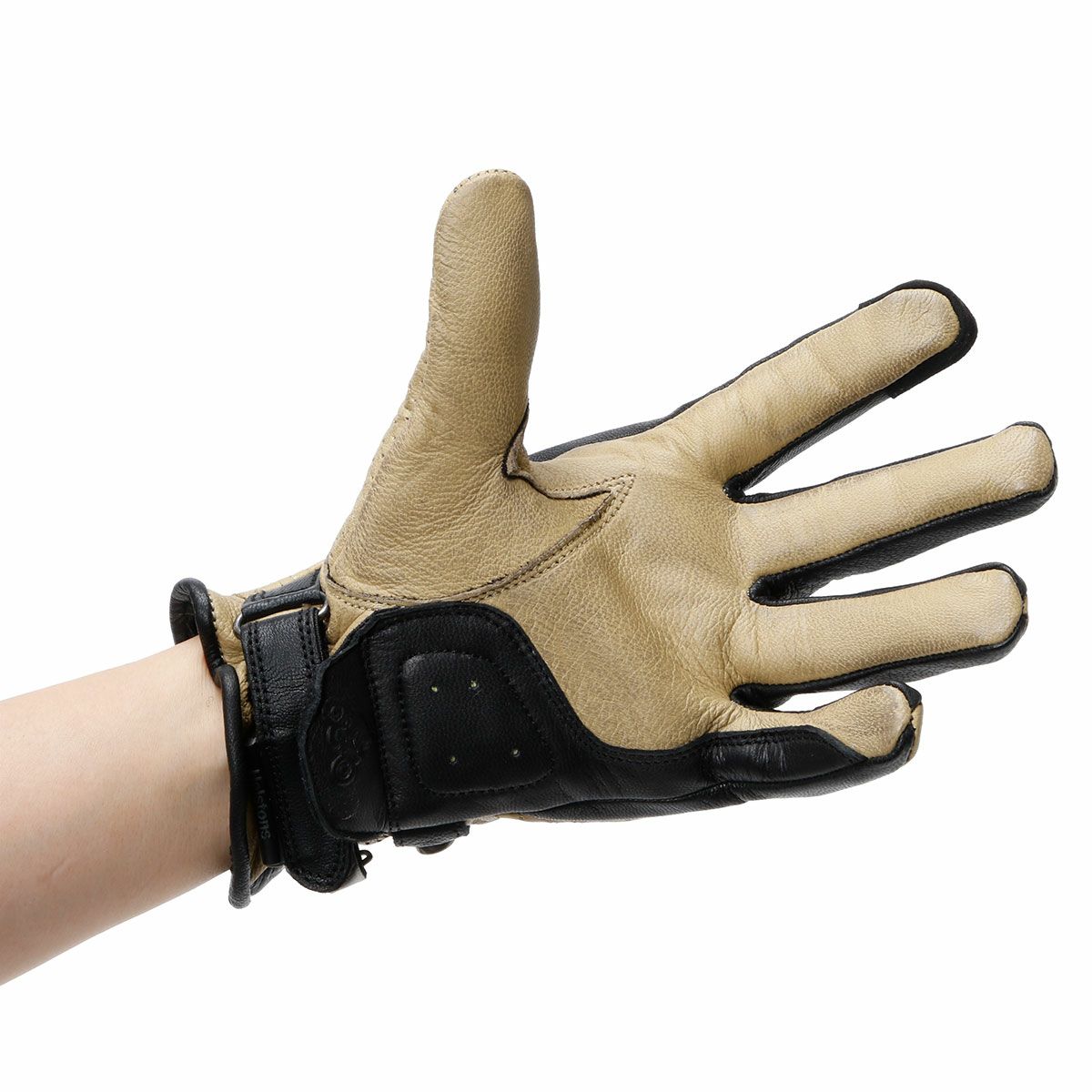 helstons｜タニタ エア グローブ レディ｜サマー｜ベージュ｜モデル着用