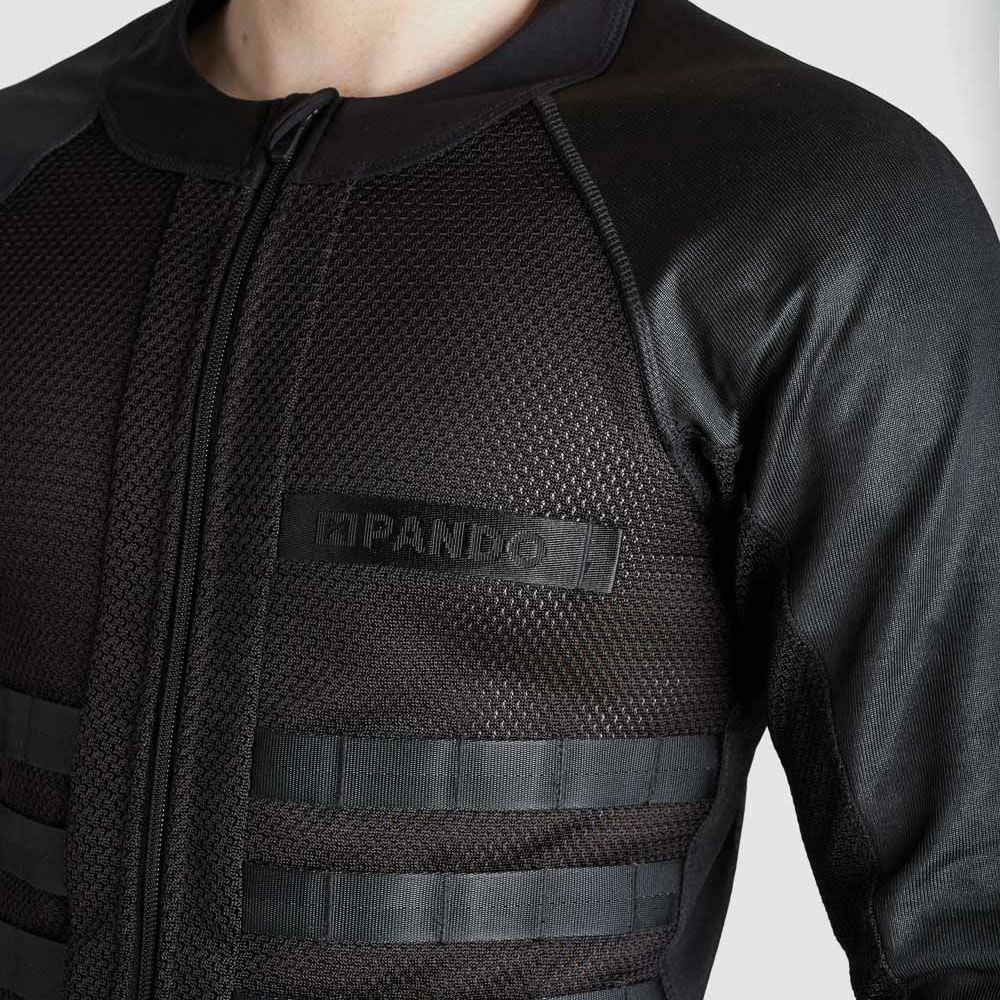 PANDO MOTO｜コマンドー UH｜アンダーウェア｜ブラック｜モデル着用