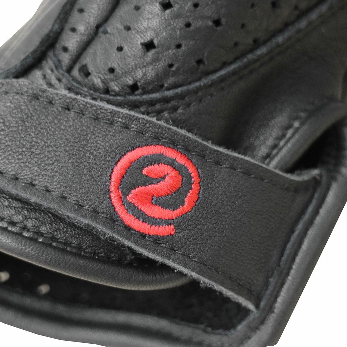 SHINICHIRO ARAKAWA｜エット 23｜サマー｜ブラック×レッド