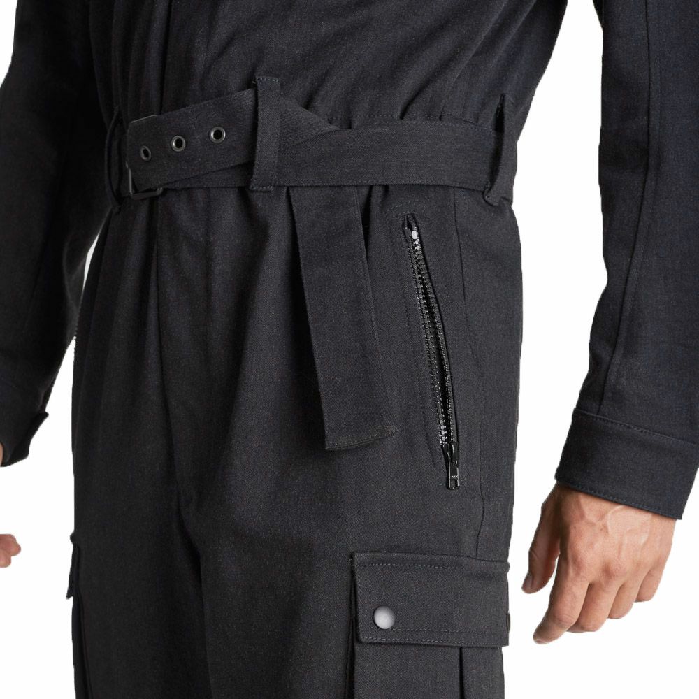 PANDO MOTO｜ブラット スーツ ブラック｜オーバーオール｜ブラック｜モデル着用