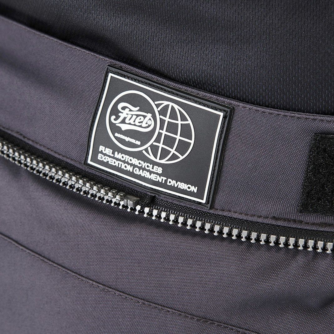 Fuel Motorcycles｜アストレイル パンツ｜その他パンツ｜ダークグレー｜着用