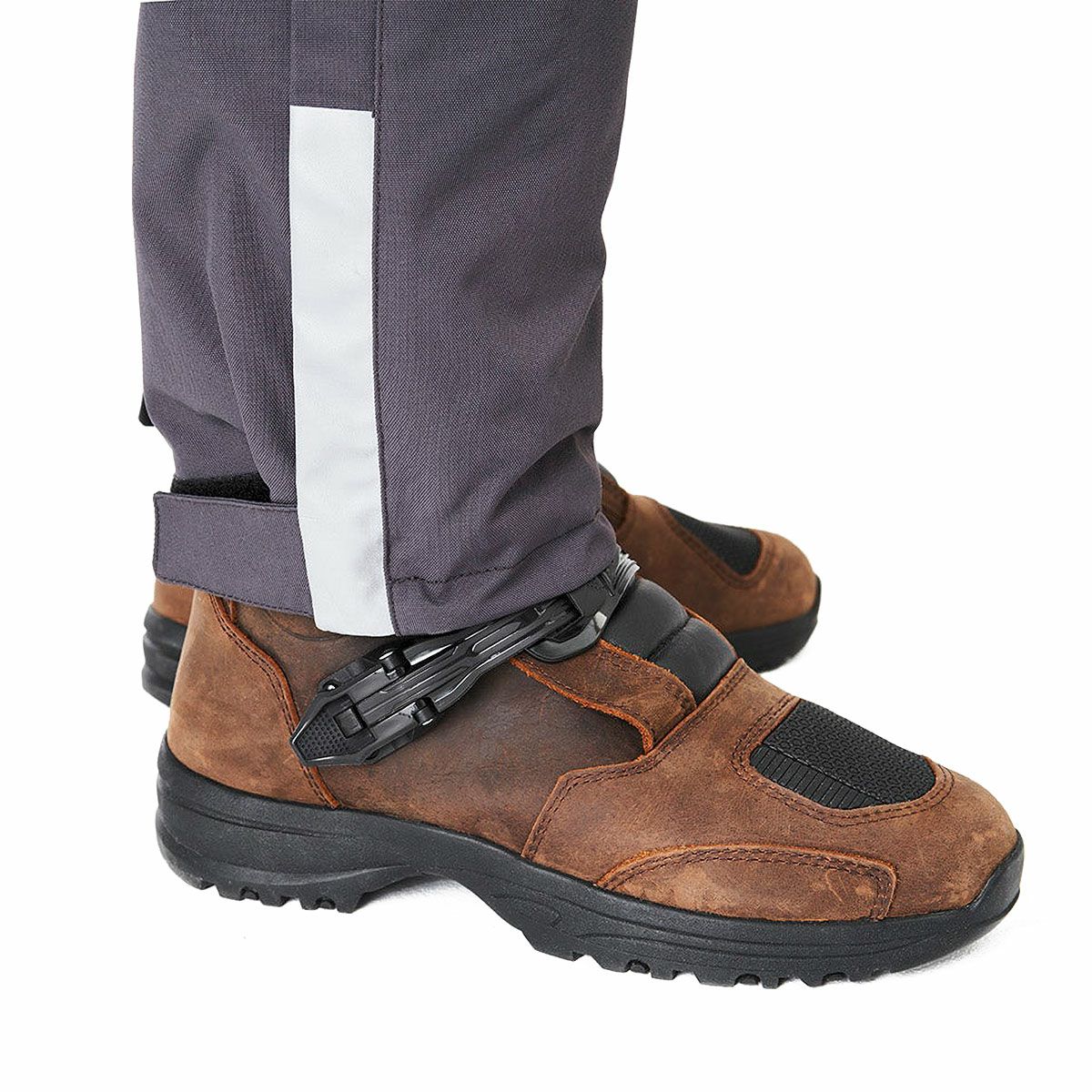 Fuel Motorcycles｜アストレイル パンツ｜その他パンツ｜ダークグレー｜着用