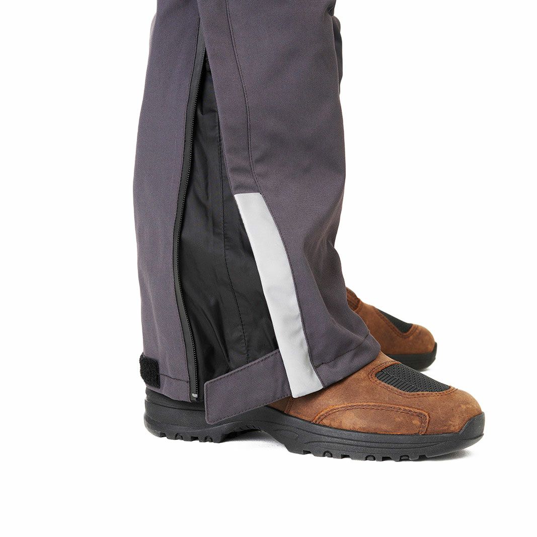 Fuel Motorcycles｜アストレイル パンツ｜その他パンツ｜ダークグレー｜着用