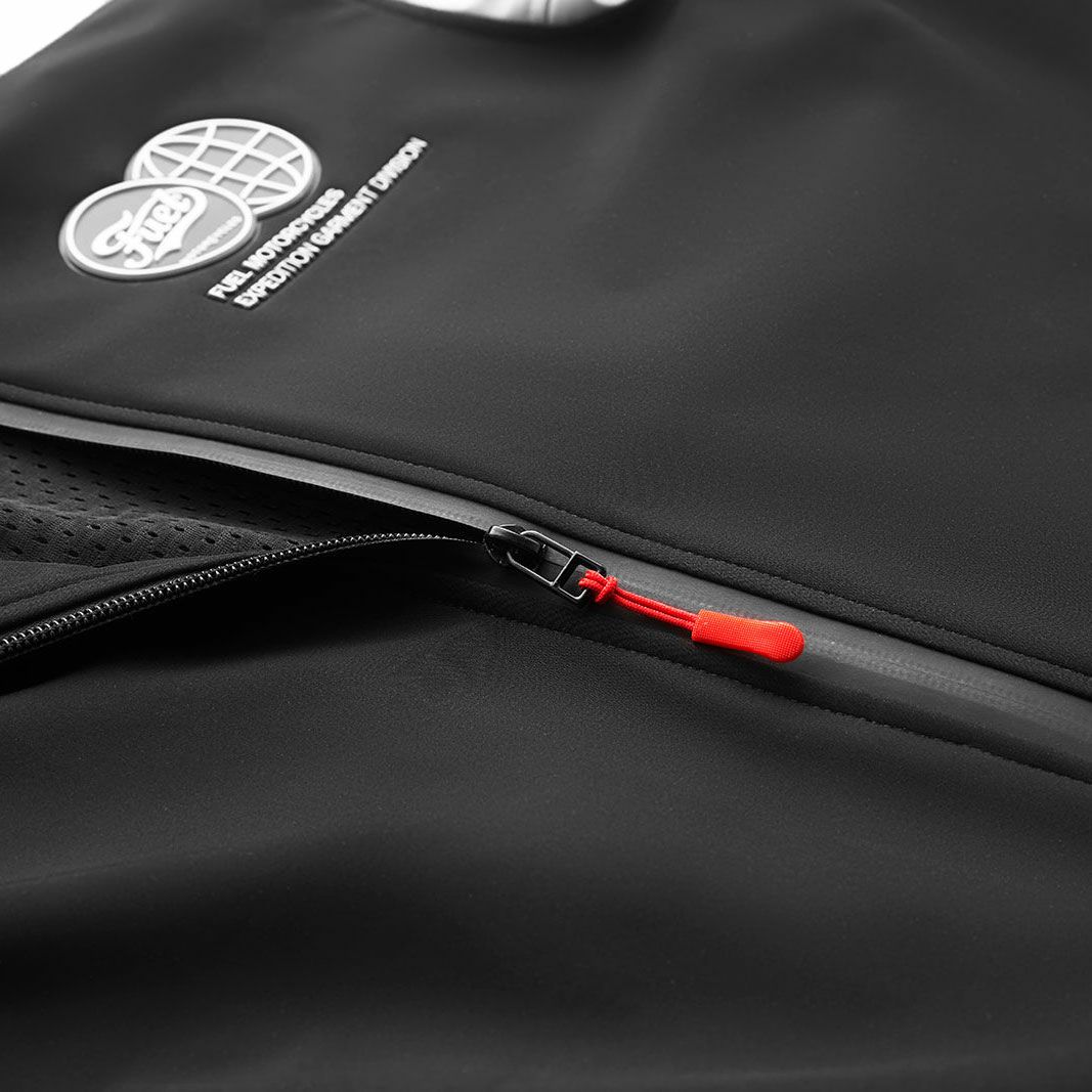 Fuel Motorcycles｜パトロール ソフトシェル ジャケット｜ファブリック｜ブラック×ホワイト