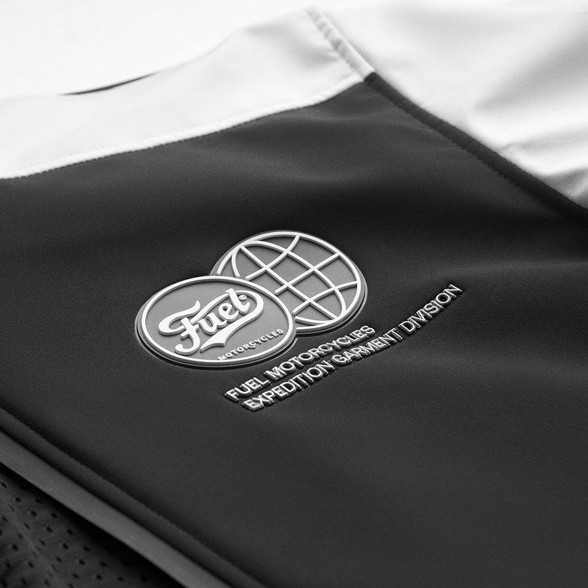 Fuel Motorcycles｜パトロール ソフトシェル ジャケット｜ファブリック｜ブラック×ホワイト