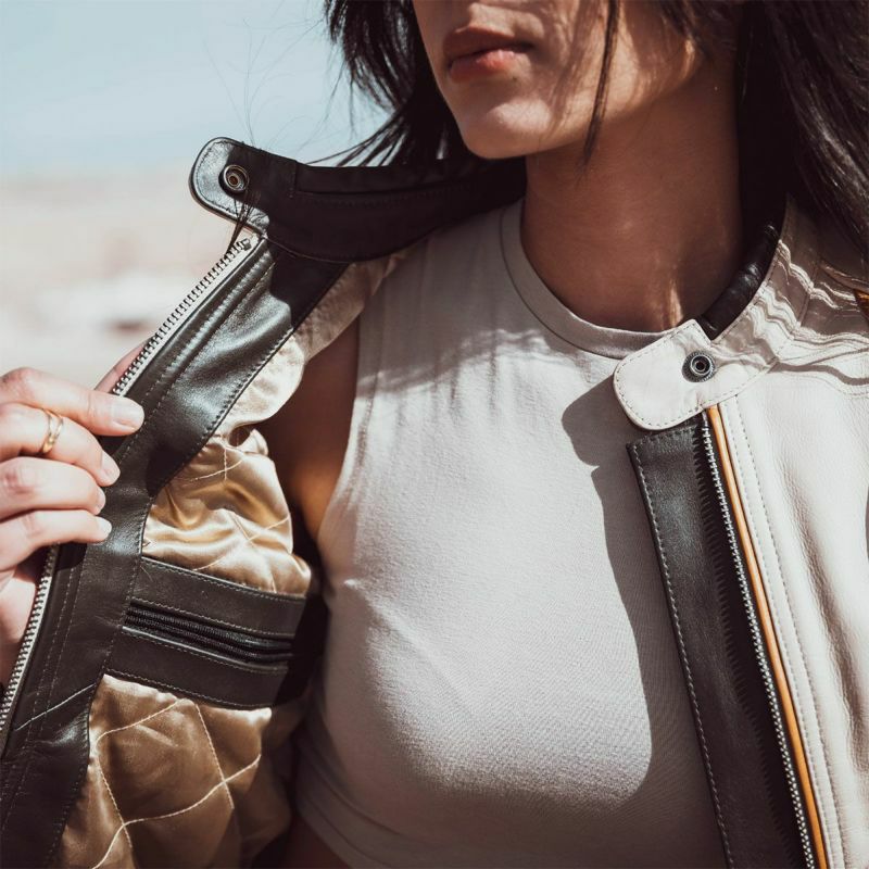 WILDUST｜スター ＆ ストライプ レザー ジャケット｜レザー｜カーキ｜モデル着用