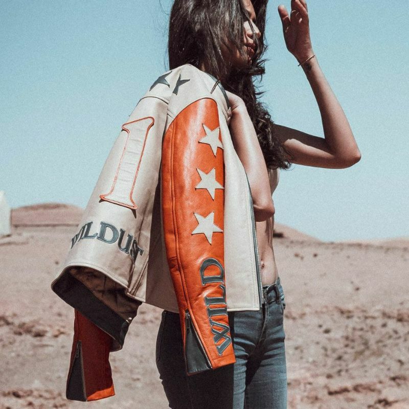WILDUST｜スター ＆ ストライプ レザー ジャケット｜レザー｜ブリック｜モデル着用