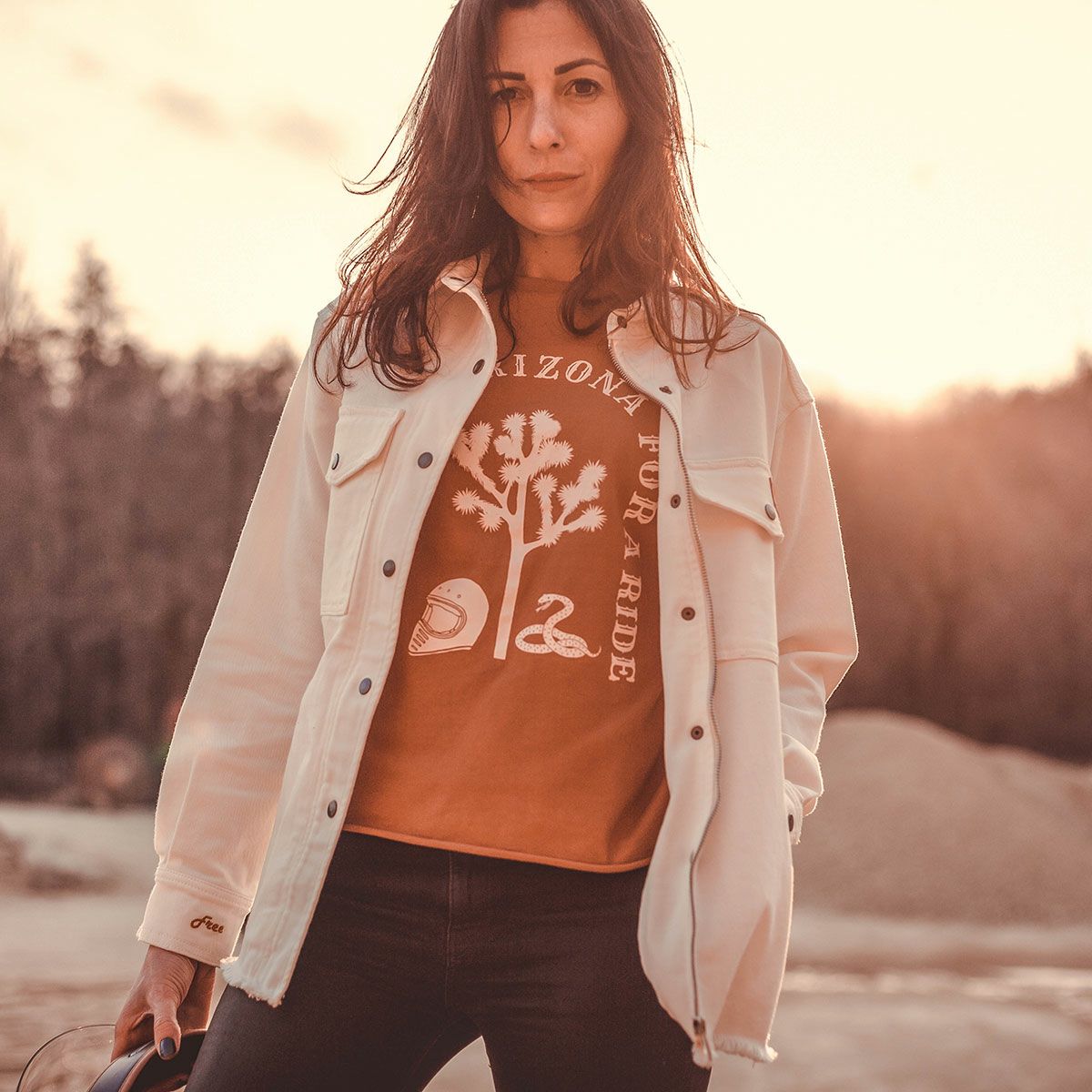 WILDUST｜アーマリス モト ジャケット｜ファブリック｜ホワイト｜モデル着用