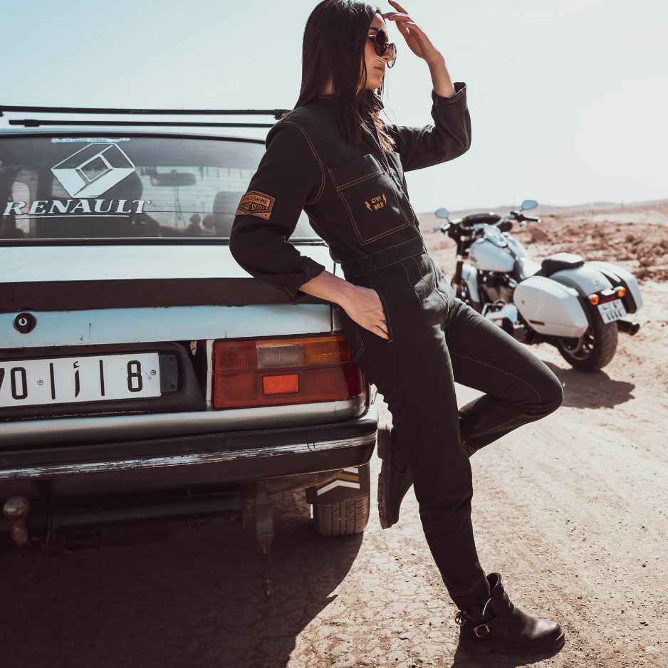 WILDUST｜アビエーター オーバーオール｜ブラック｜モデル着用