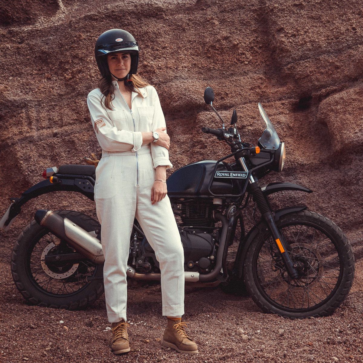 WILDUST｜アビエーター オーバーオール｜エクリュ｜モデル着用