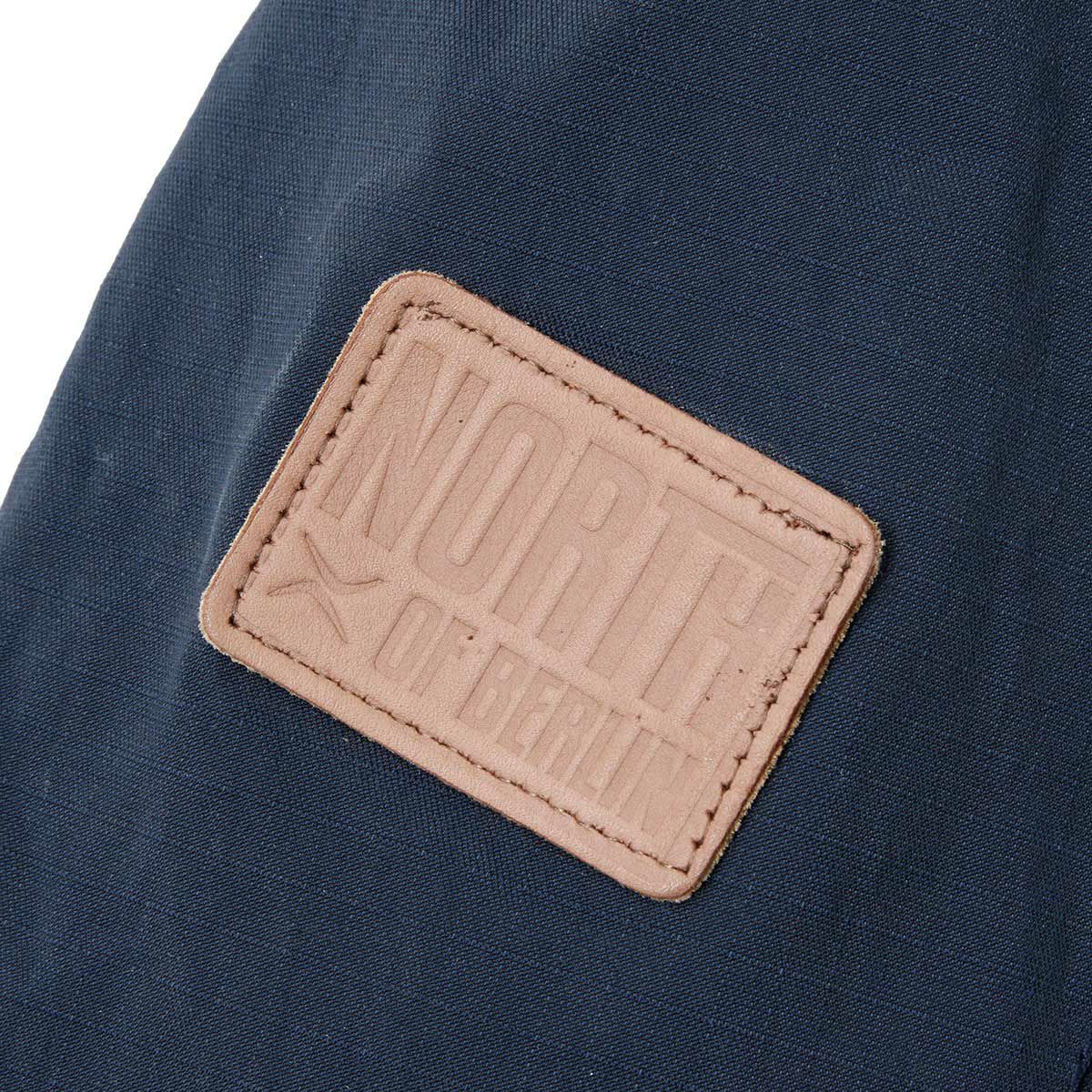 North of Berlin｜ライディング ノース アノラク｜ファブリック｜ネイビー