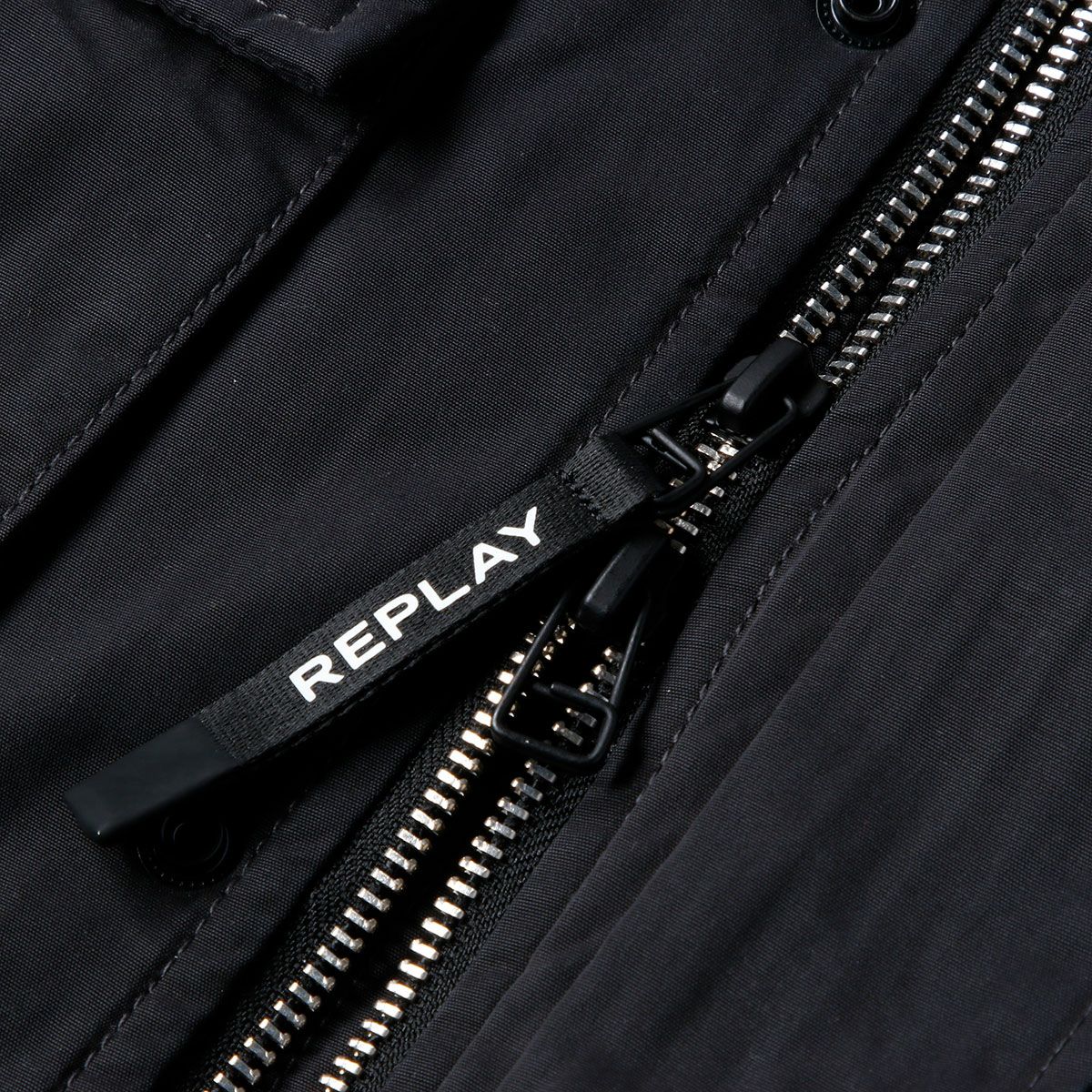 Replay｜ワックスドナイロン ライダーズパッチ バイカージャケット｜ファブリック｜パイレーツブラック