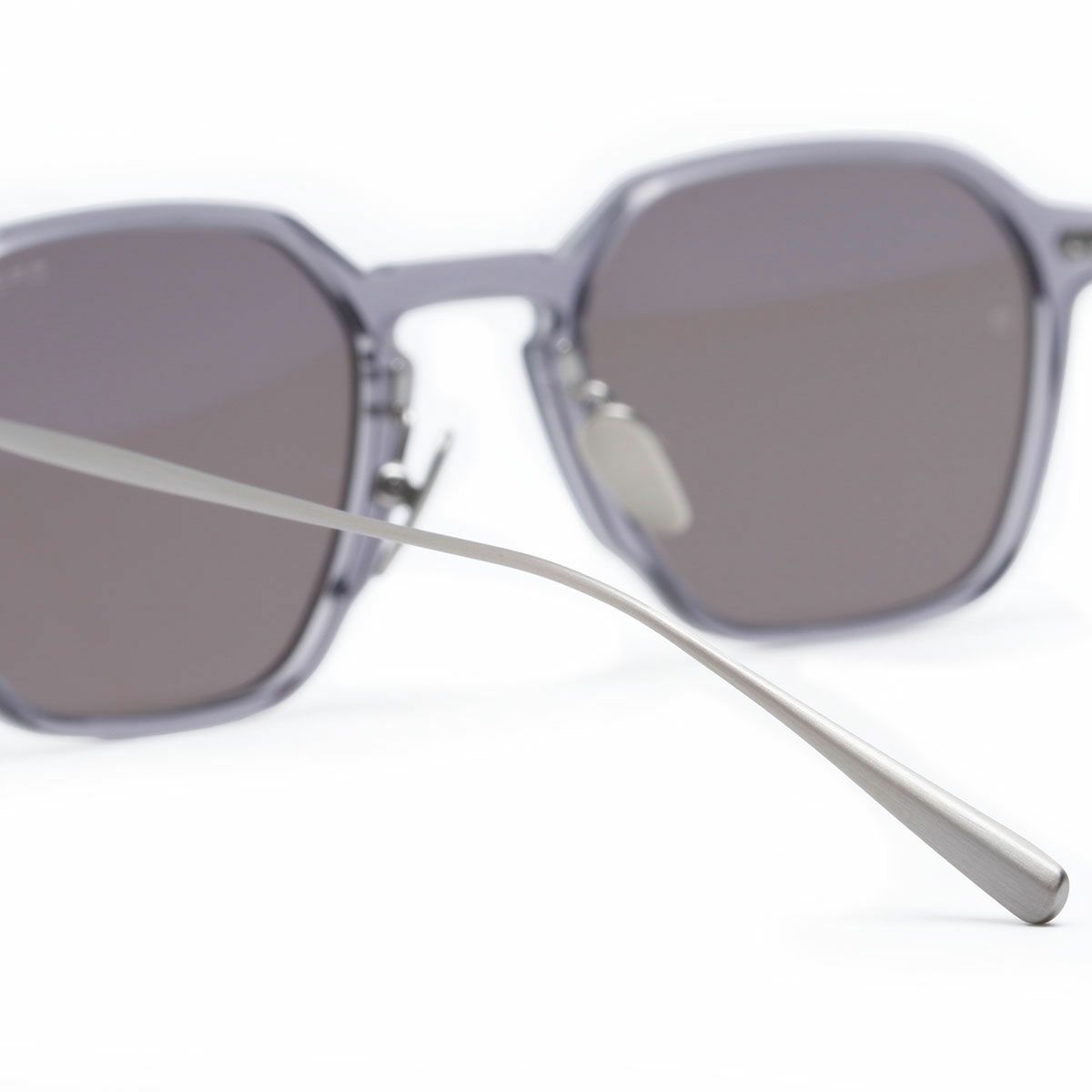 BRETT｜ASTON SUN｜サングラス｜グレー×シルバー