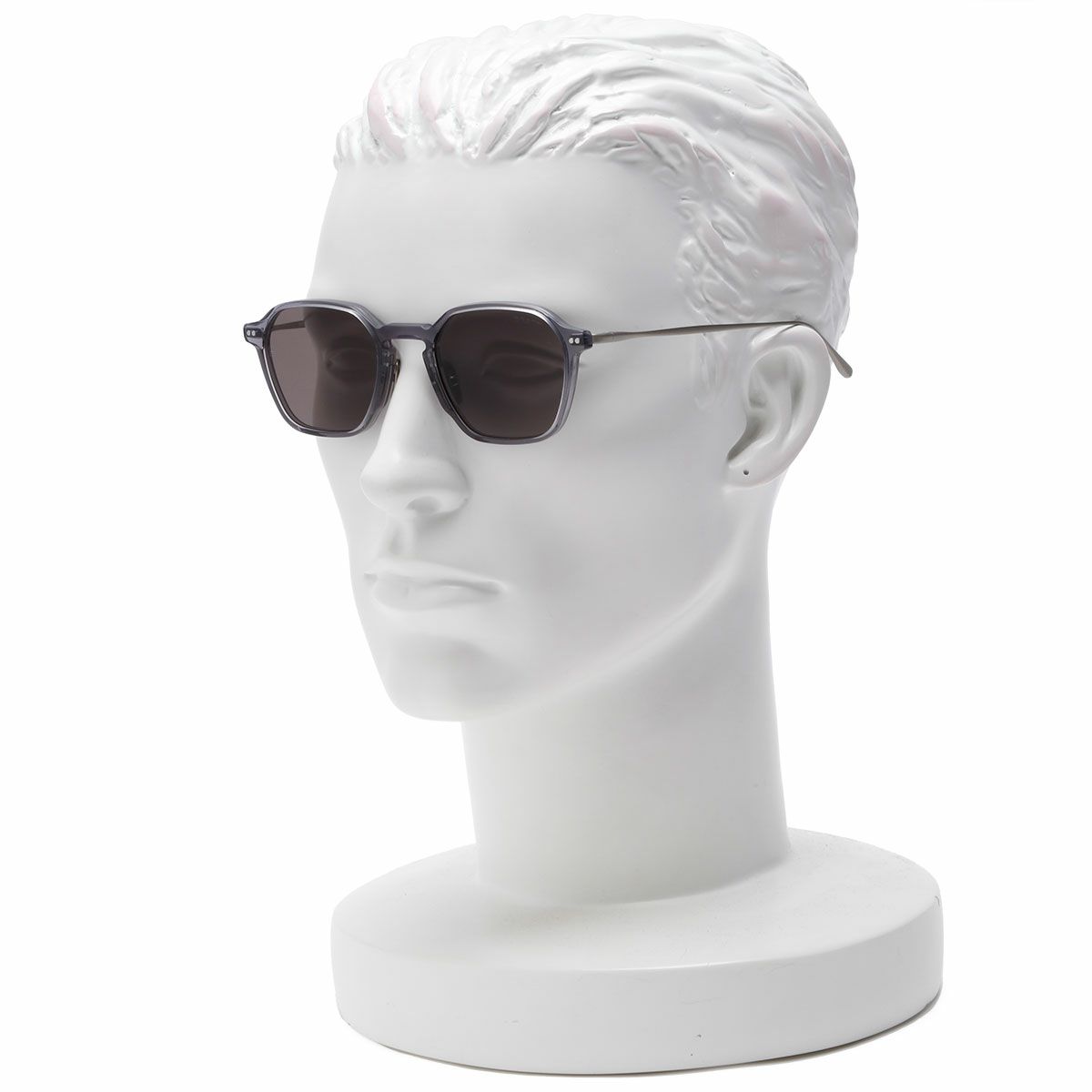 BRETT｜ASTON SUN｜サングラス｜グレー×シルバー｜着用