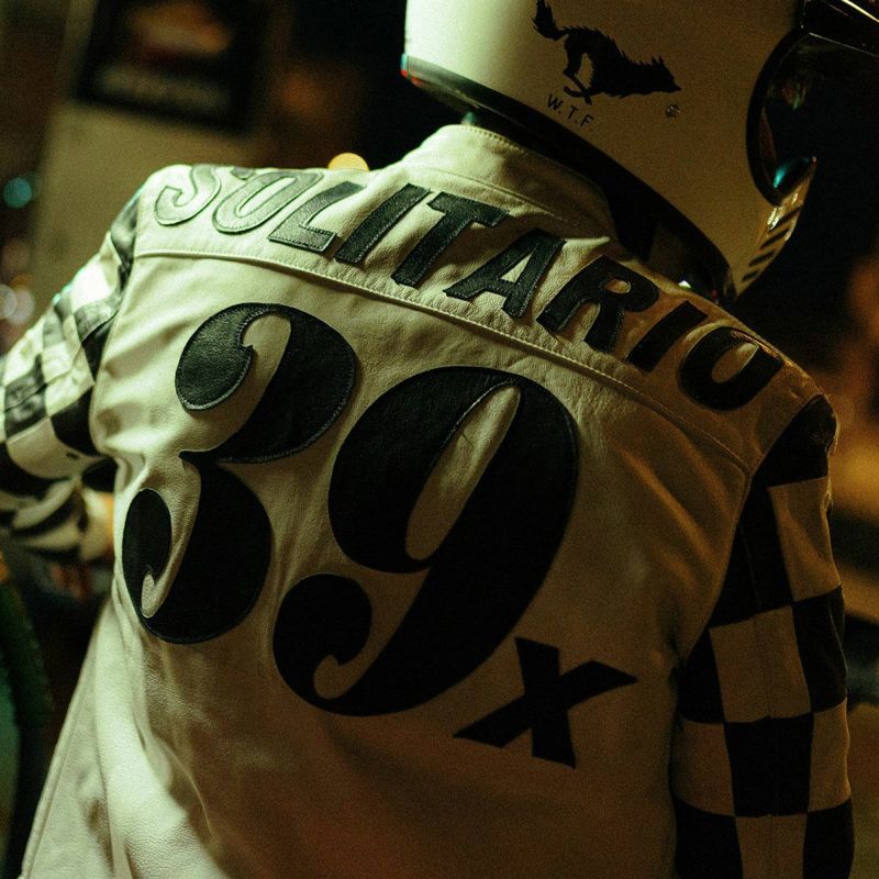 El Solitario｜クラーケン ストリート レーシング ジャケット｜レザー｜ホワイト×ブラック｜モデル着用