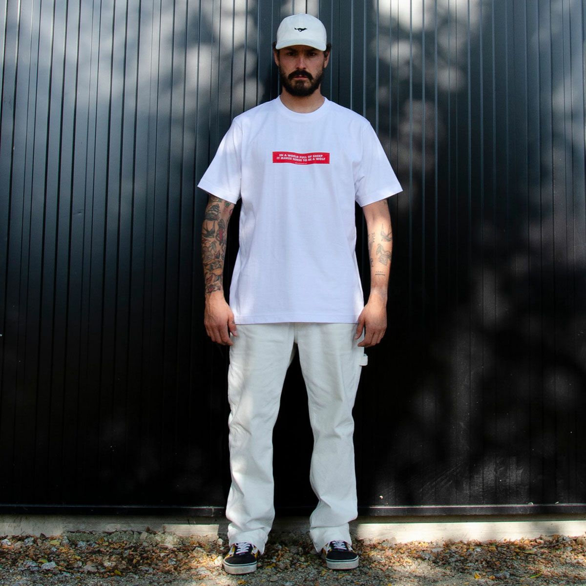 El Solitario｜センス Tシャツ｜ホワイト｜モデル着用