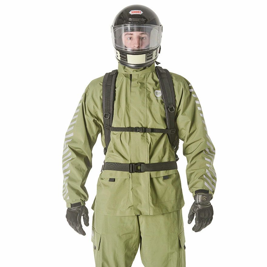 Fuel Motorcycles｜エクスペディション バックパック｜｜モデル着用