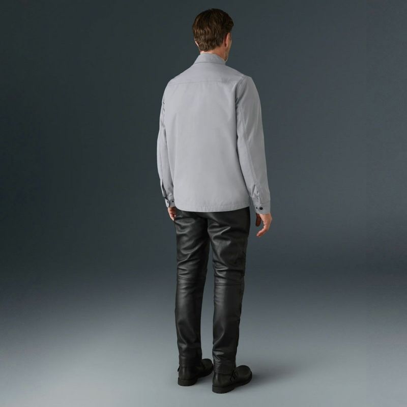 BELSTAFF｜シロッコ モーターサイクル オーバーシャツ｜ファブリック｜グラナイトグレー｜モデル着用