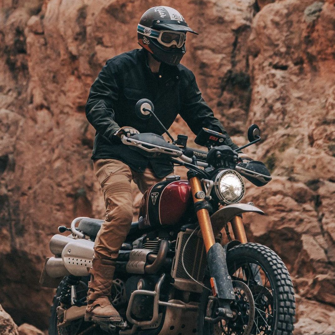 Fuel Motorcycles｜バンカー ジャケット｜ファブリック｜オリーブ｜モデル着用