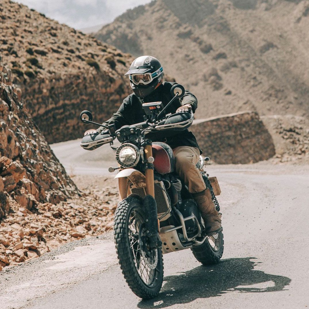 Fuel Motorcycles｜バンカー ジャケット｜ファブリック｜オリーブ｜モデル着用