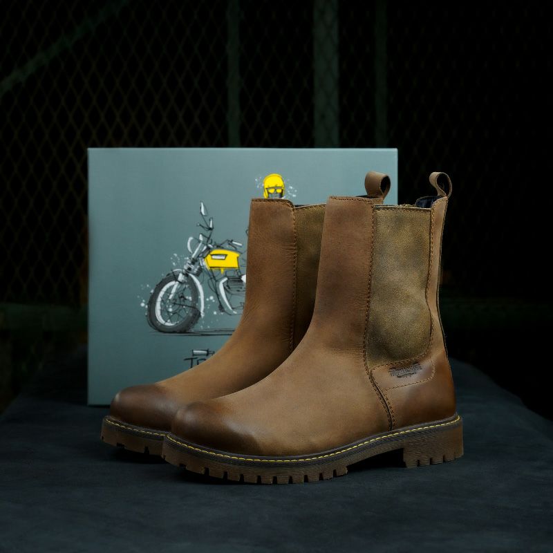 Trip Machine｜ブーツ チェルシー｜ブーツタイプ｜ダスティバンディット｜モデル着用